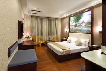 هتل Jade Royal  Monywa