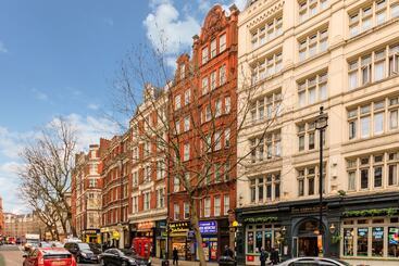 דירות לתיירים Leicester Square One