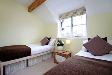 Orchard Cambridge Apartment