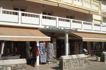 פנסיון Fatima Guesthouse