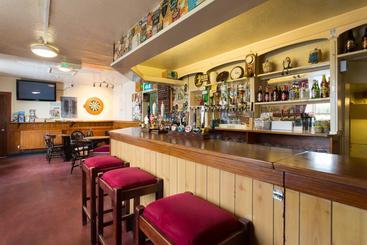 Brent Knoll Inn