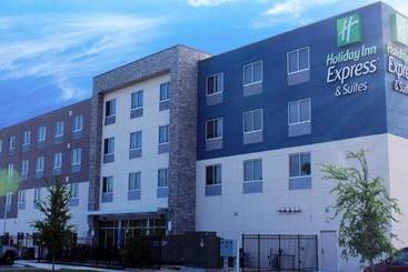 فندق Holiday Inn Express & Suites   Jacksonville W   I295 And I10, An Ihg
