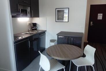 Nemea Appart Hotel Quai Victor Tours Centre