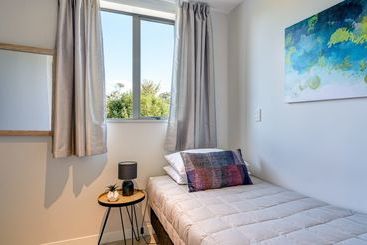 هتل Split Apple Lodge  Boutique Eco Lodge & Spa