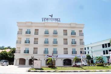 هتل Venice Lodge