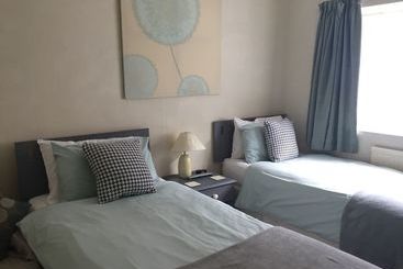 ペンション Albany Lodge Guest House