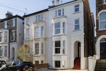 펜션 Blue Star House