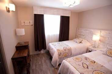 منتجع Centre De Villégiature Dam En Terre