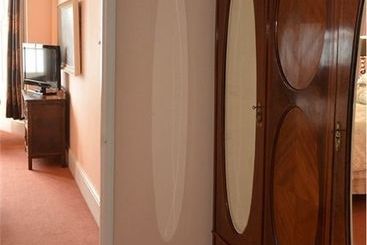 בית מלון כפרי Walpole Bay