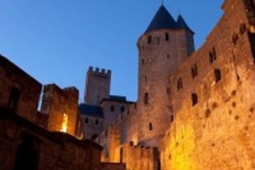 تختخواب و صبحانه Aude Citecity