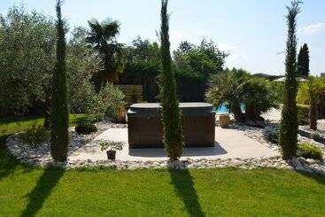 Bed and Breakfast Chambre D Hôtes Et Spa