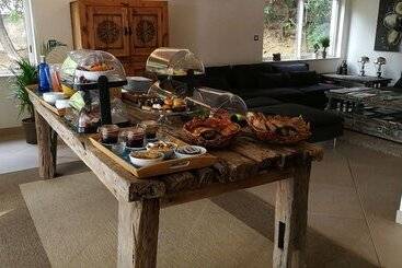 ベッドアンドブレックファースト Villa Perle De La Mer