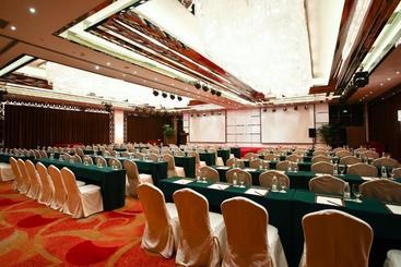 هتل Celebrity Upper Class