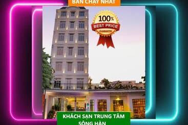 Palmier Hotel   Art House Da Nang