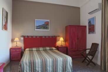 پانسیون Atenea 191