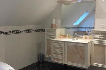 B&b O Rivage Du Mont