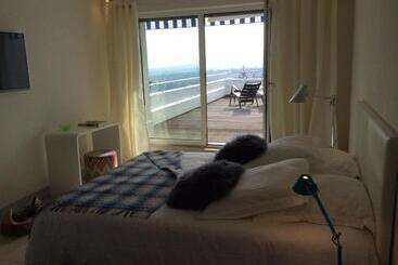 مبيت وإفطار La Villa Haute Corniche