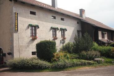 ホテル Auberge De La Motte