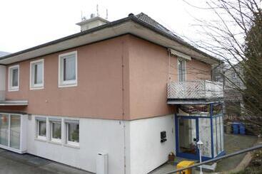 酒店 Garni Am Heuberg