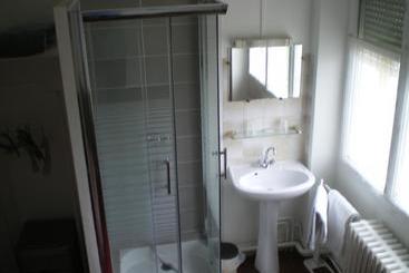 هتل Hôtel La Jetée Sud