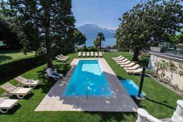 Otel Villa Eden Palace Au Lac