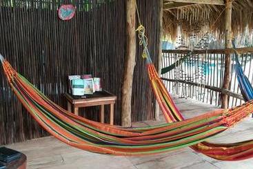 Oasis Hostal