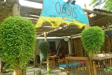 Oasis Hostal