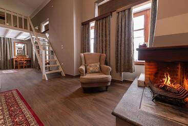 Ef Zin Hotel Arachova