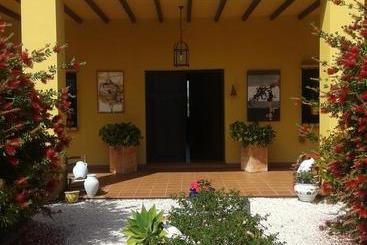 هتل Cortijo Puerto El Peral