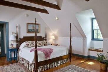 هتل Inn At Osprey Point