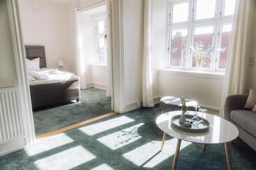 בית מלון כפרי Lidenlund