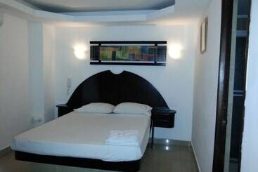 בית מלון כפרי Pension Corona