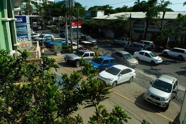 هتل Tamarindo Hostel Resort