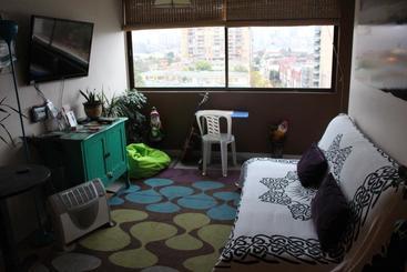هتل The Princesa Insolente Hostel
