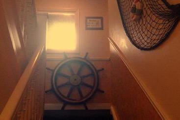 هتل The Shipwright Guesthouse