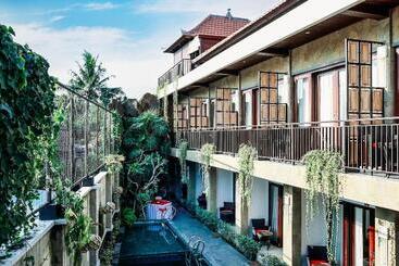 Отель The Swaha Ubud