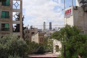 هتل Villa Dia Guesthouse