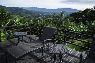 هتل Boutique Villa Toscana
