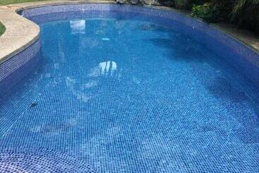 فندق Ola Bonita Beachfront Apart