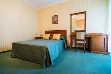 هتل Stacja Nowa Gdynia Bed & Breakfast
