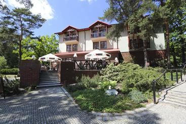 هتل Stacja Nowa Gdynia Bed & Breakfast