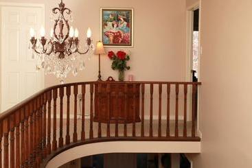 酒店 Amanda's Bed And Breakfast