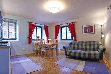 هتل Apartmany Milenium