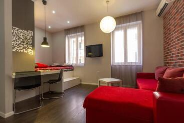 בית מלון כפרי Apartments Aspalathos