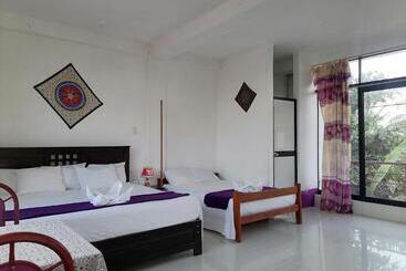 هتل Chimicuas House