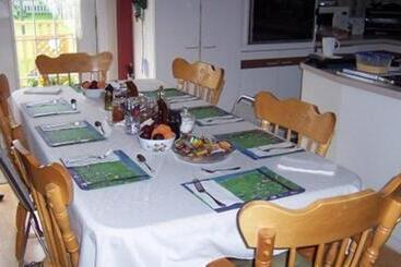 בית מלון כפרי Gite La Ptite Falaise Hébergement Touristique