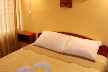 Отель Huchuy Wasi Hostel