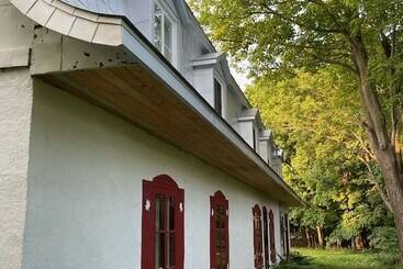 בית מלון כפרי Le Clos Des Brumes