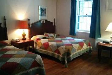 בית מלון כפרי Manoir Alpine