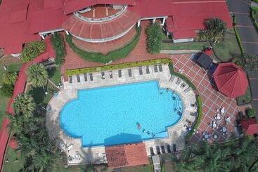 فندق Martino Spa And Resort